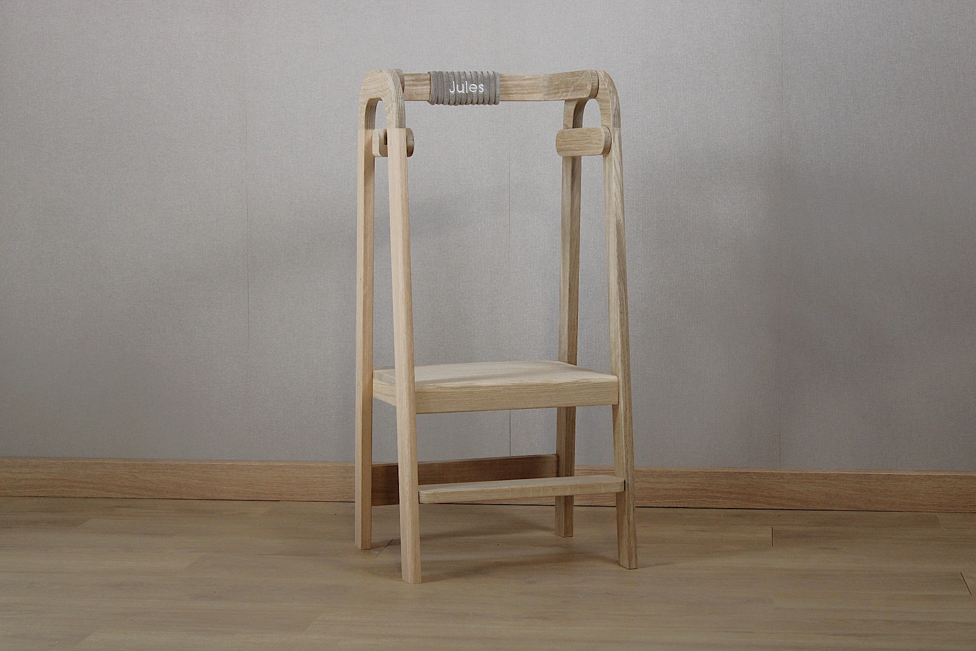 Tour d'apprentissage en bois de chêne naturel_beige