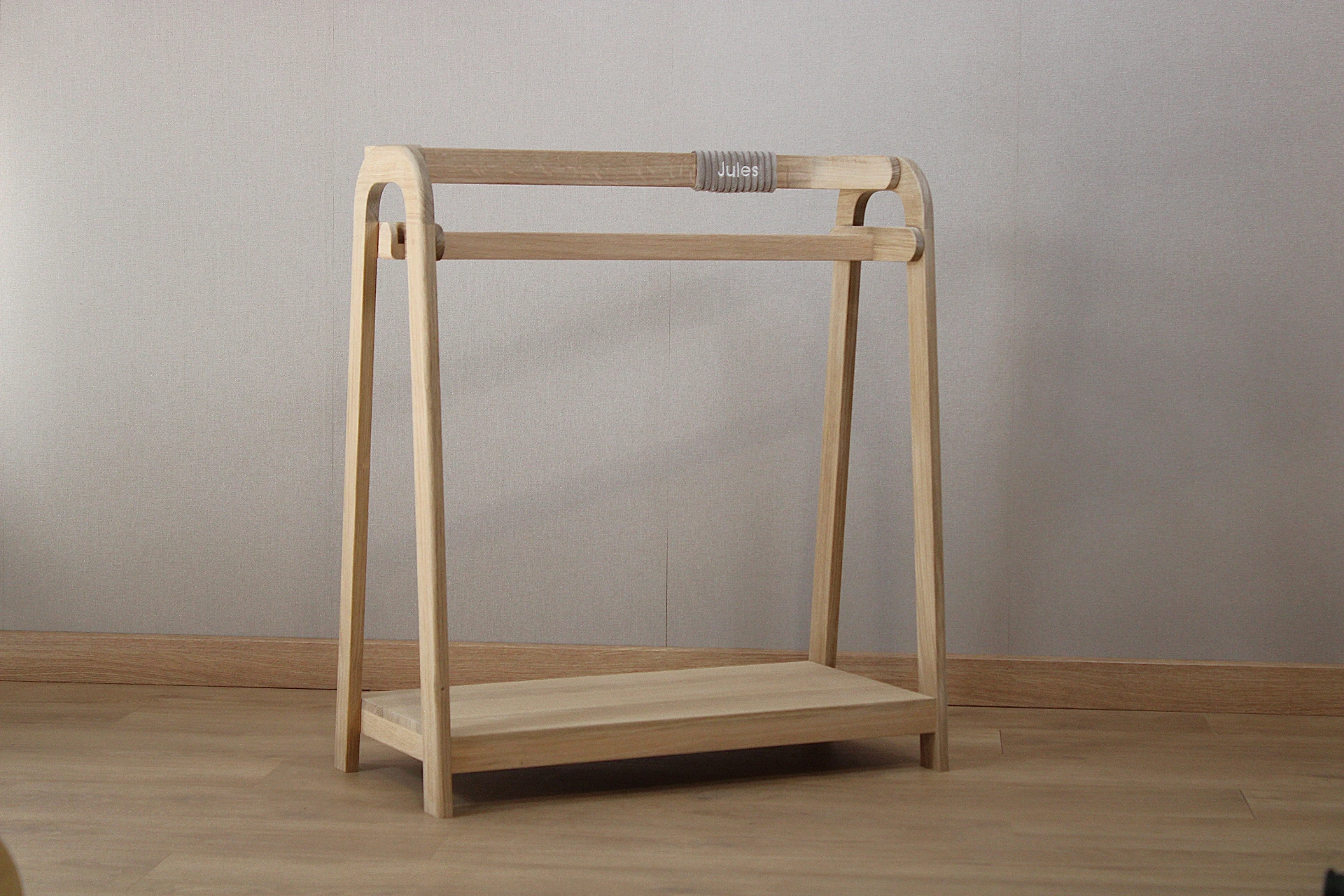 Penderie en bois de chêne naturel_beige